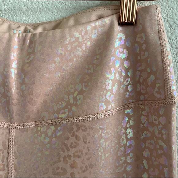NWT IVL Collective Active Iridescent High Waist Leggings Leopard 8 - Picture 10 of 12